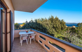 Stunning Apartment In Nevidane With Wifi